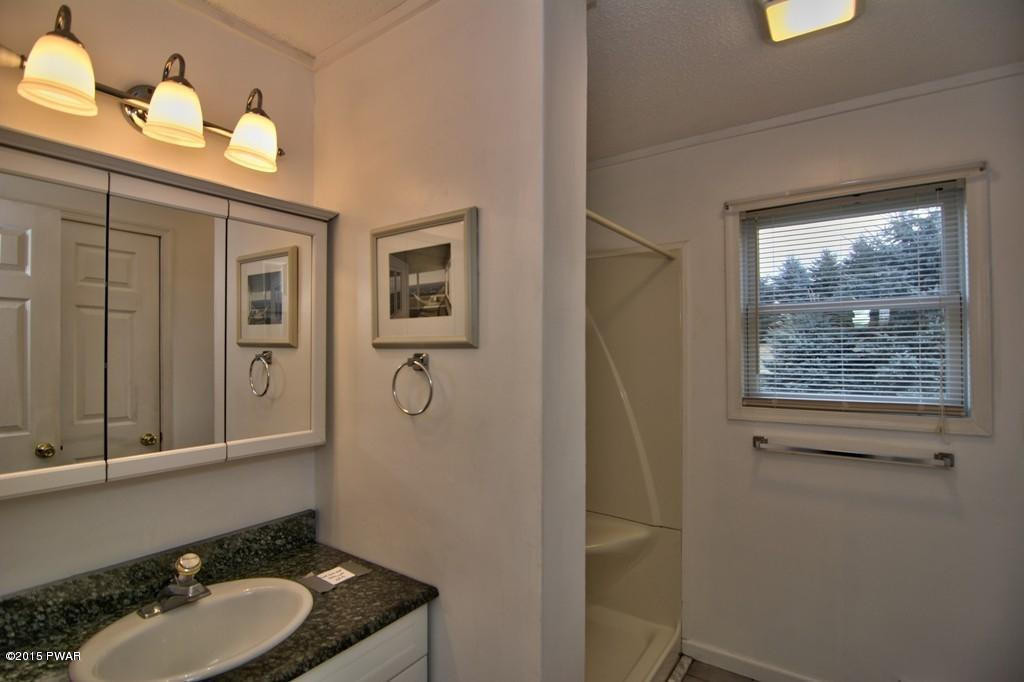 154 Spudeno Road Moscow, PA 18444 - Photo 26 of 42