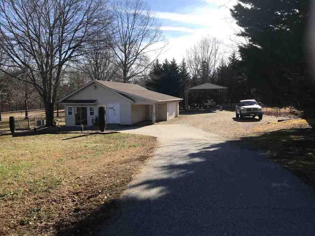 418 Burns Mill Road West Union, SC 29696 - Photo 9 of 36 Gallery Image 9