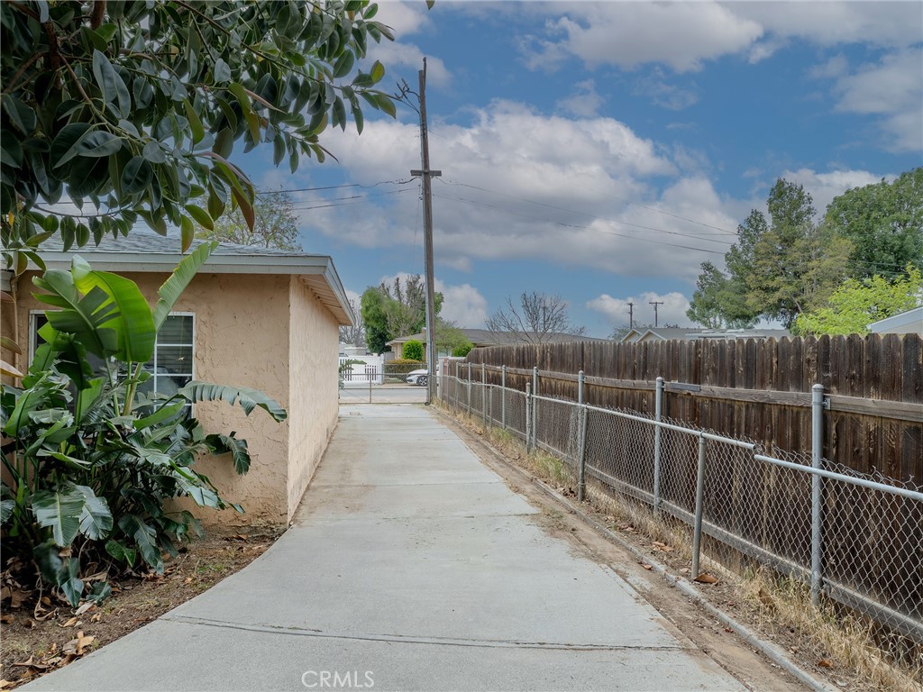 4821 Pedley Avenue Norco, CA 92860 - Photo 17 of 24