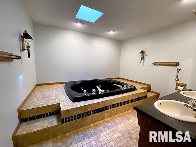 42 Axline Road Chatham, IL 62629 - Photo 39 of 49 Gallery Image 39