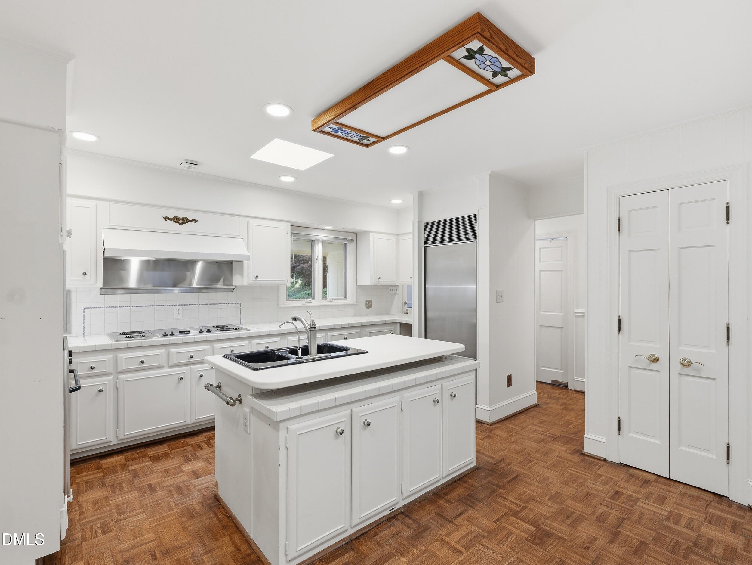 2420 Tyson Street Raleigh, NC 27612 - Photo 19 of 67