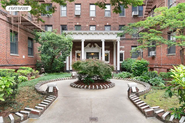 $340,000 | 657 East 26th Street, Unit 3N | Flatbush