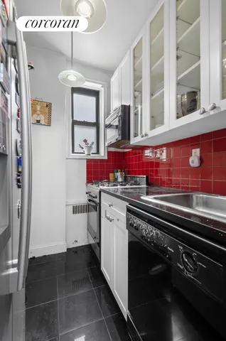 $340,000 | 657 East 26th Street, Unit 3N | Flatbush