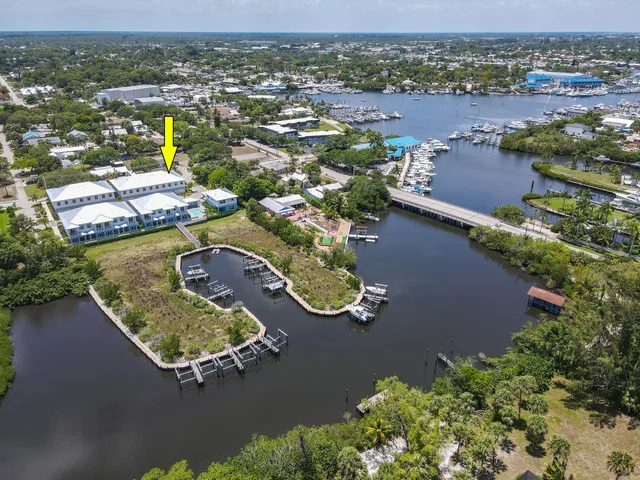 $5,900 | 4650 Southeast Manatee Terrace, Stuart, FL 34997