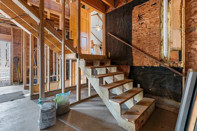 $220,000 | E11148 Eulrich Road, Clintonville, WI 54929