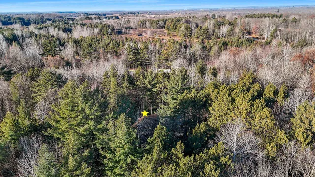 $220,000 | E11148 Eulrich Road, Clintonville, WI 54929