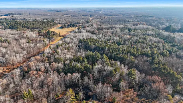 $220,000 | E11148 Eulrich Road, Clintonville, WI 54929