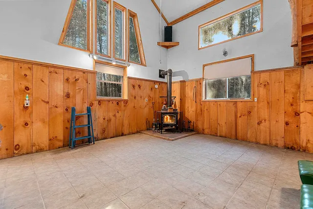 $220,000 | E11148 Eulrich Road, Clintonville, WI 54929