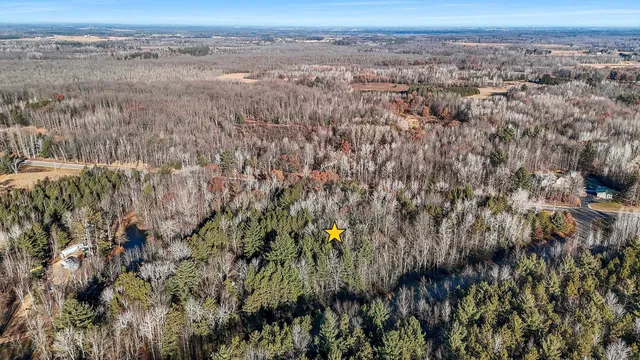 $220,000 | E11148 Eulrich Road, Clintonville, WI 54929