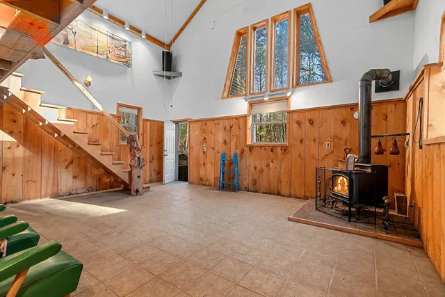 $220,000 | E11148 Eulrich Road, Clintonville, WI 54929