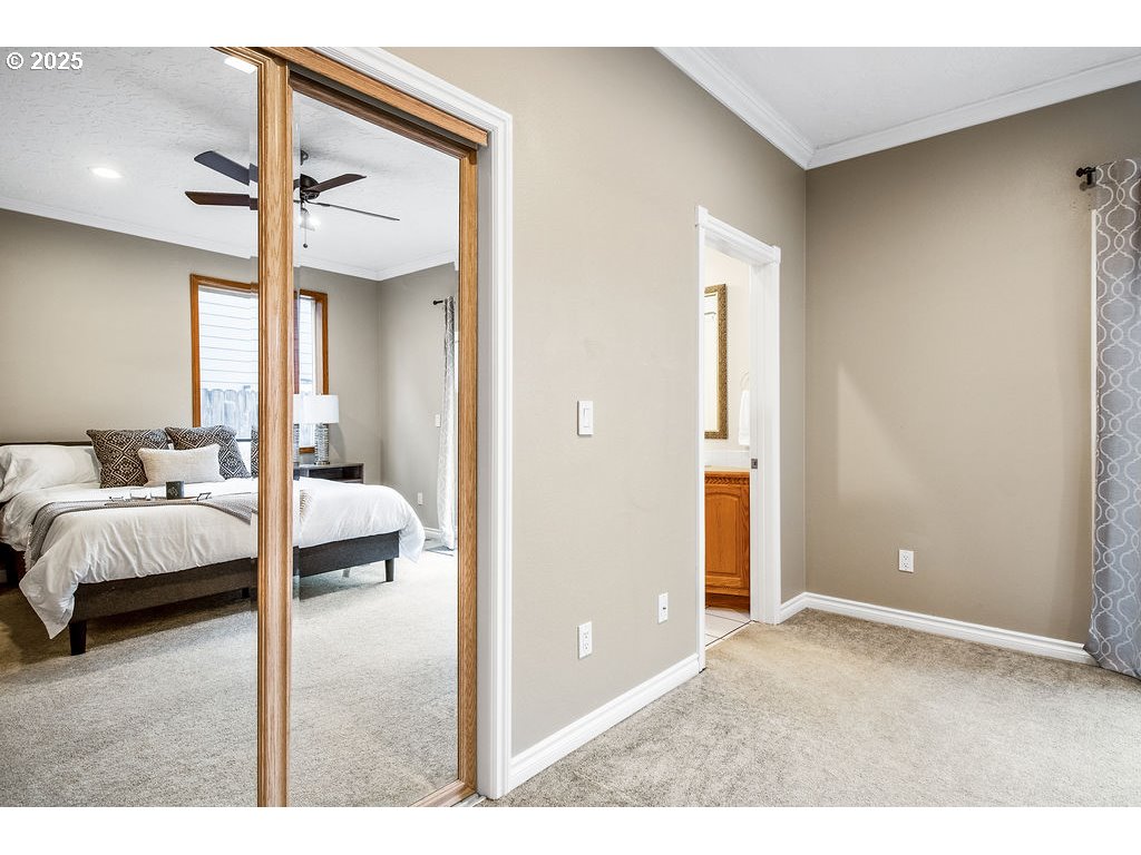 813 Howard Jordan Loop Dayton, OR 97114 - Photo 37 of 47