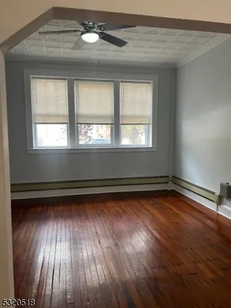 $1,950 | 75 Pine Street, Unit 1L, Montclair, NJ 07042