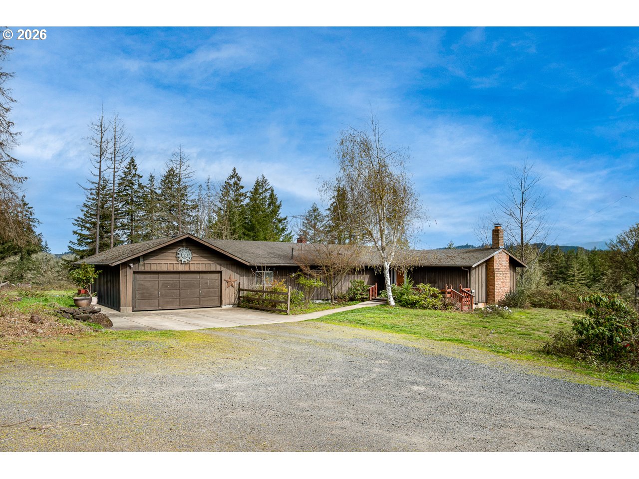 31514 Berlin Road Lebanon, OR 97355 - Photo 2 of 47 a house with river in front of it