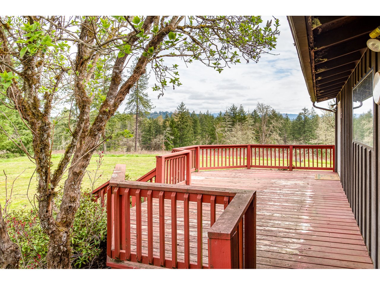 31514 Berlin Road Lebanon, OR 97355 - Photo 40 of 47 a view of balcony with furniture