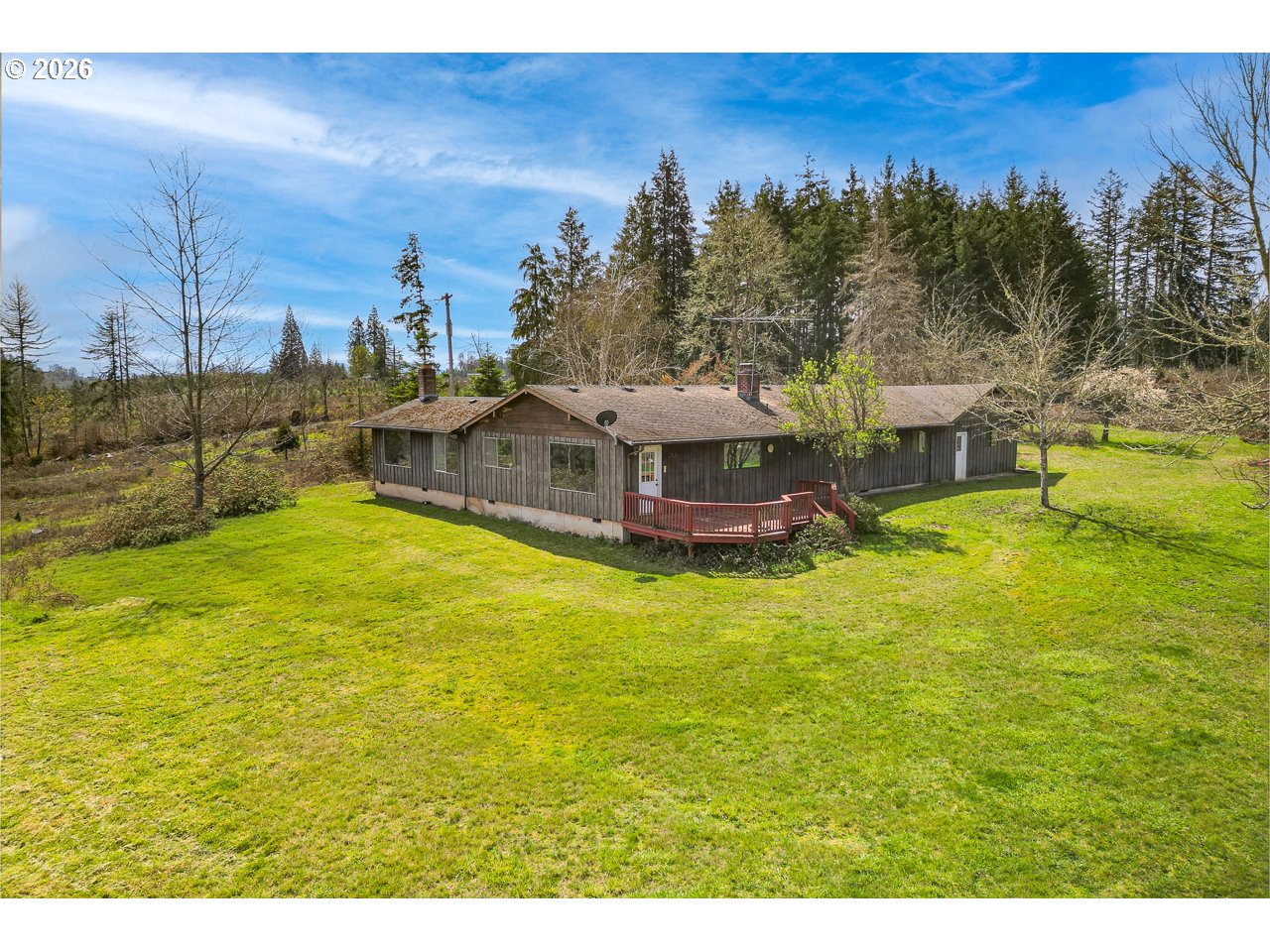 31514 Berlin Road Lebanon, OR 97355 - Photo 44 of 47 a view of a swimming pool with an ocean view