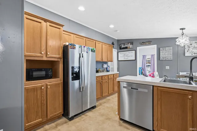 $225,000 | 9205 South Harrodsburg Road, Bloomington, IN 47403