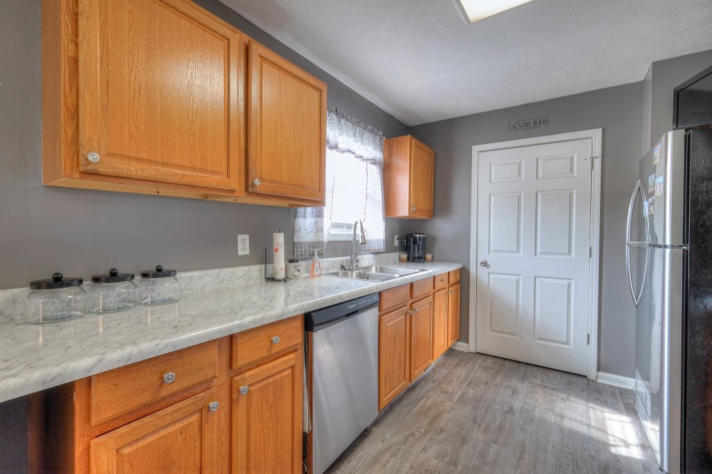 216 Deer Point Road Unionville, TN 37180 - Photo 13 of 36 Gallery Image 13