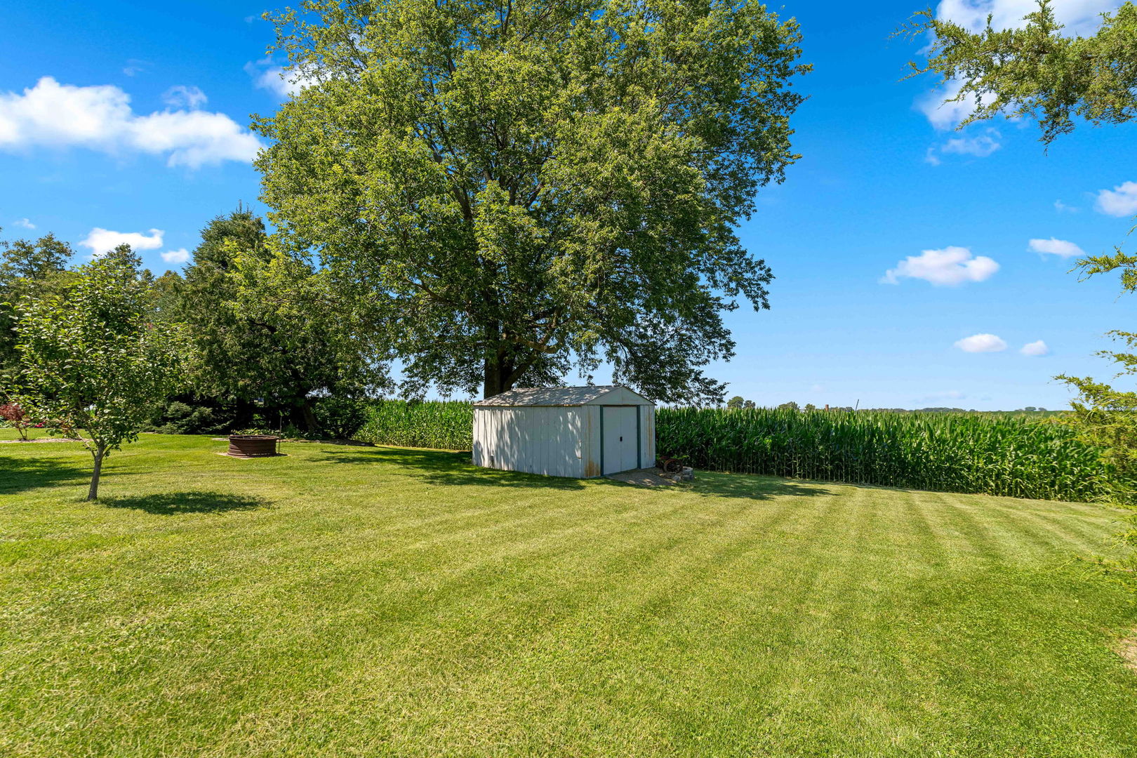 1392 Red Brick Road Dixon, IL 61021 - Photo 74 of 77