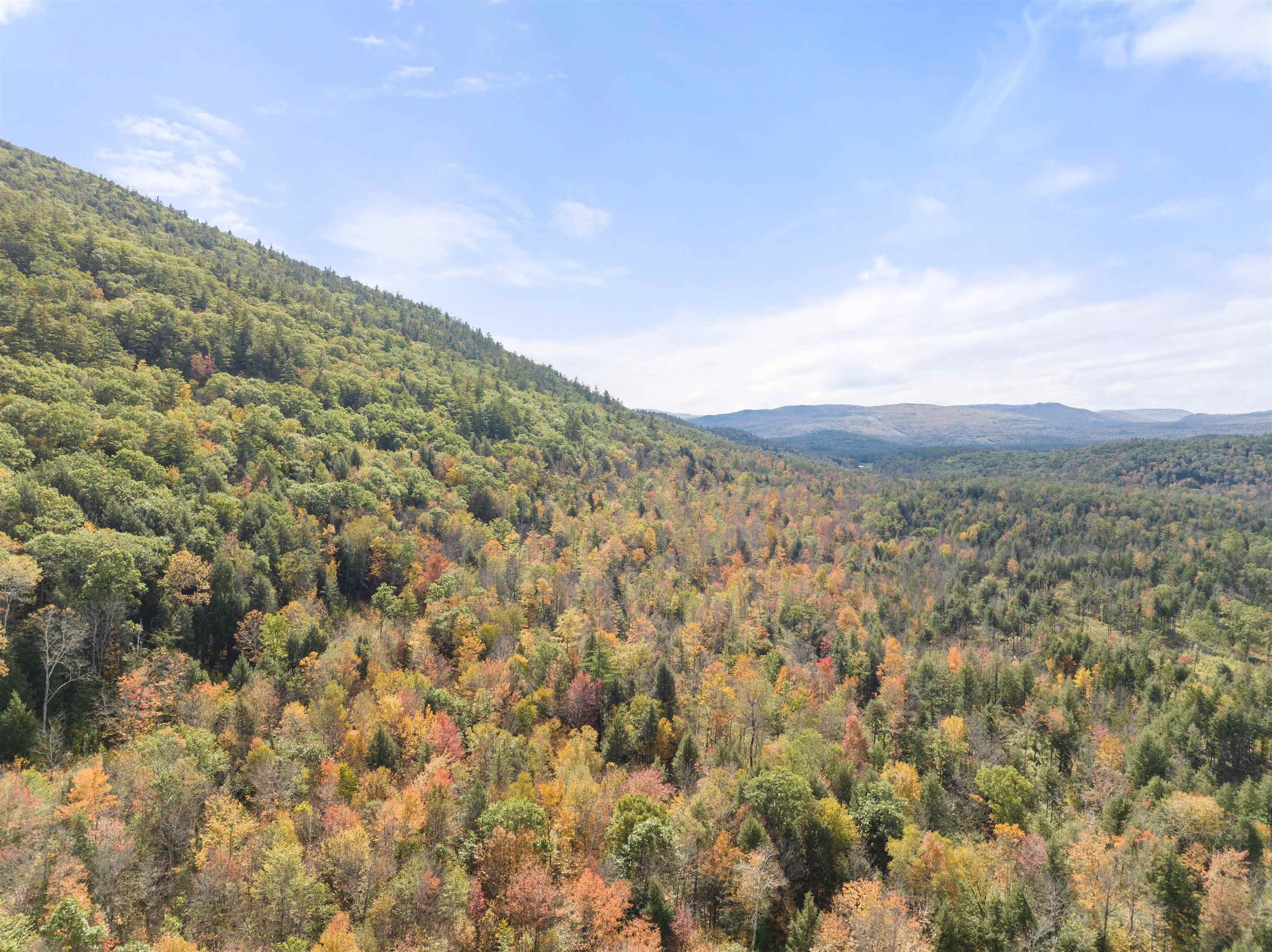 180 East Side Road Wentworth, NH 03282 - Photo 5 of 37