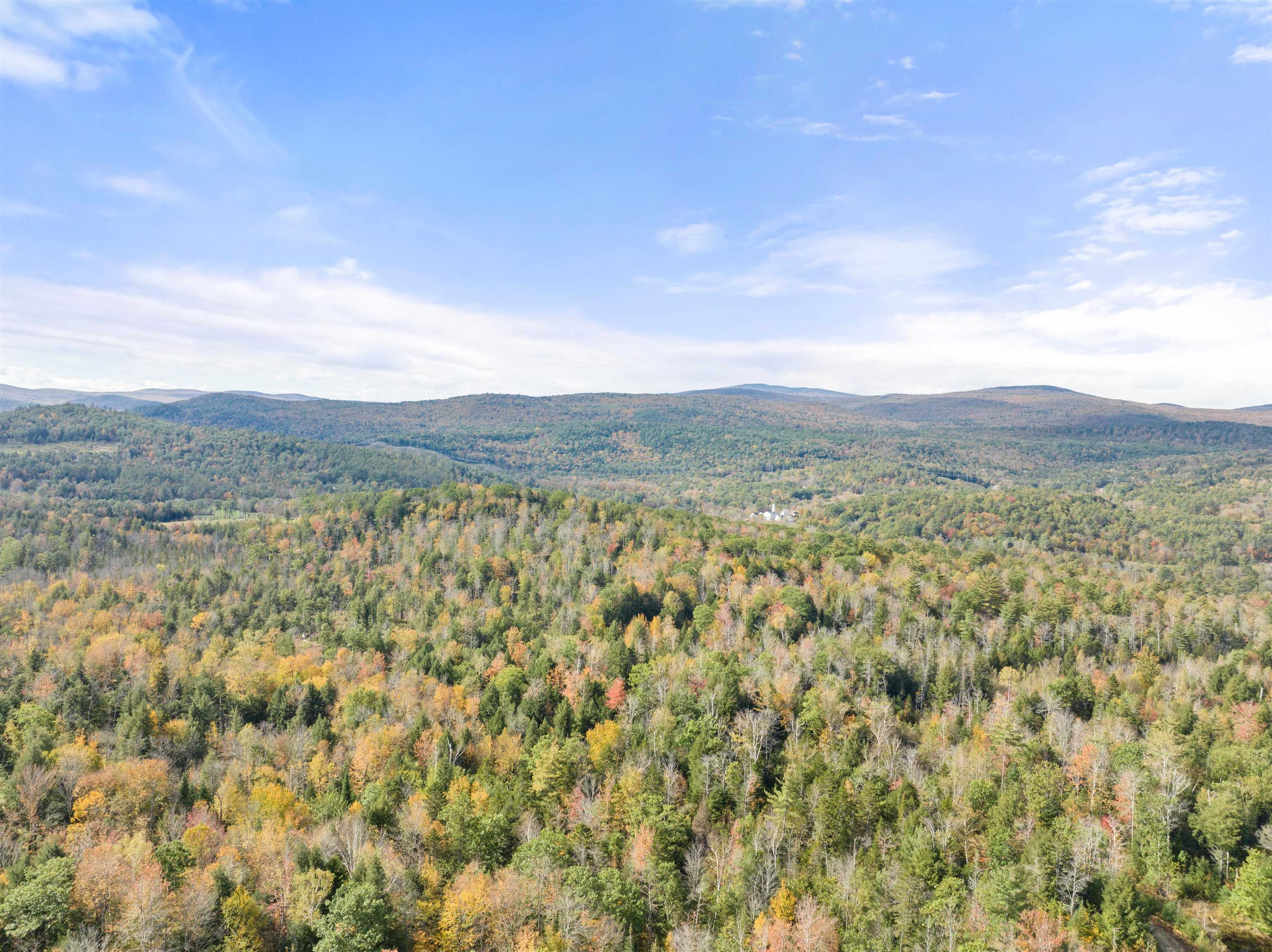 180 East Side Road Wentworth, NH 03282 - Photo 6 of 37