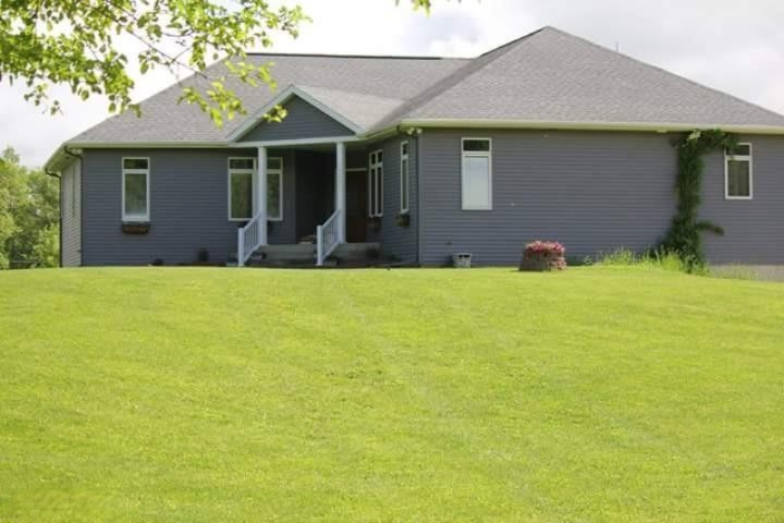 13265 Kelly Road Hickory Corners, MI 49060 - Photo 1 of 40 image