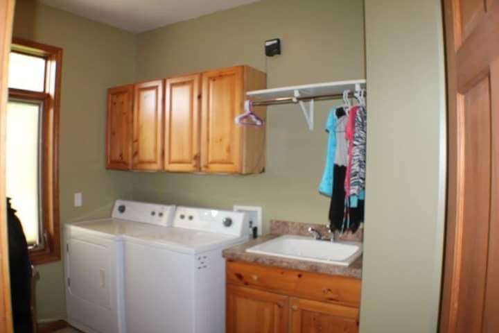 13265 Kelly Road Hickory Corners, MI 49060 - Photo 12 of 40 image