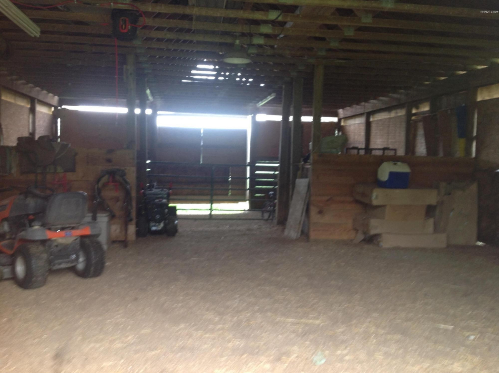 13265 Kelly Road Hickory Corners, MI 49060 - Photo 31 of 40 image