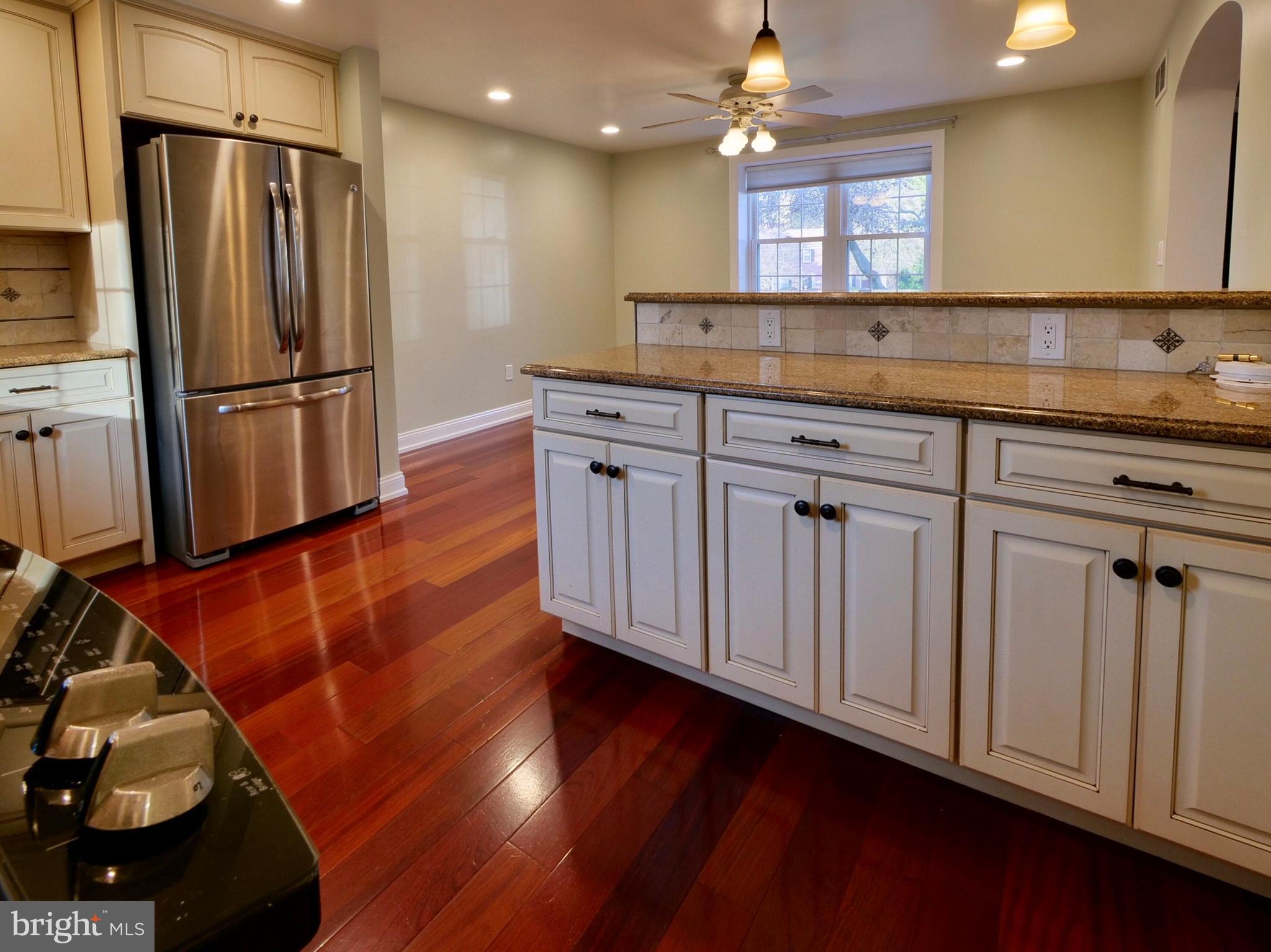 228 Gibbons Road Springfield, PA 19064 - Photo 15 of 36 Granite Countertops
