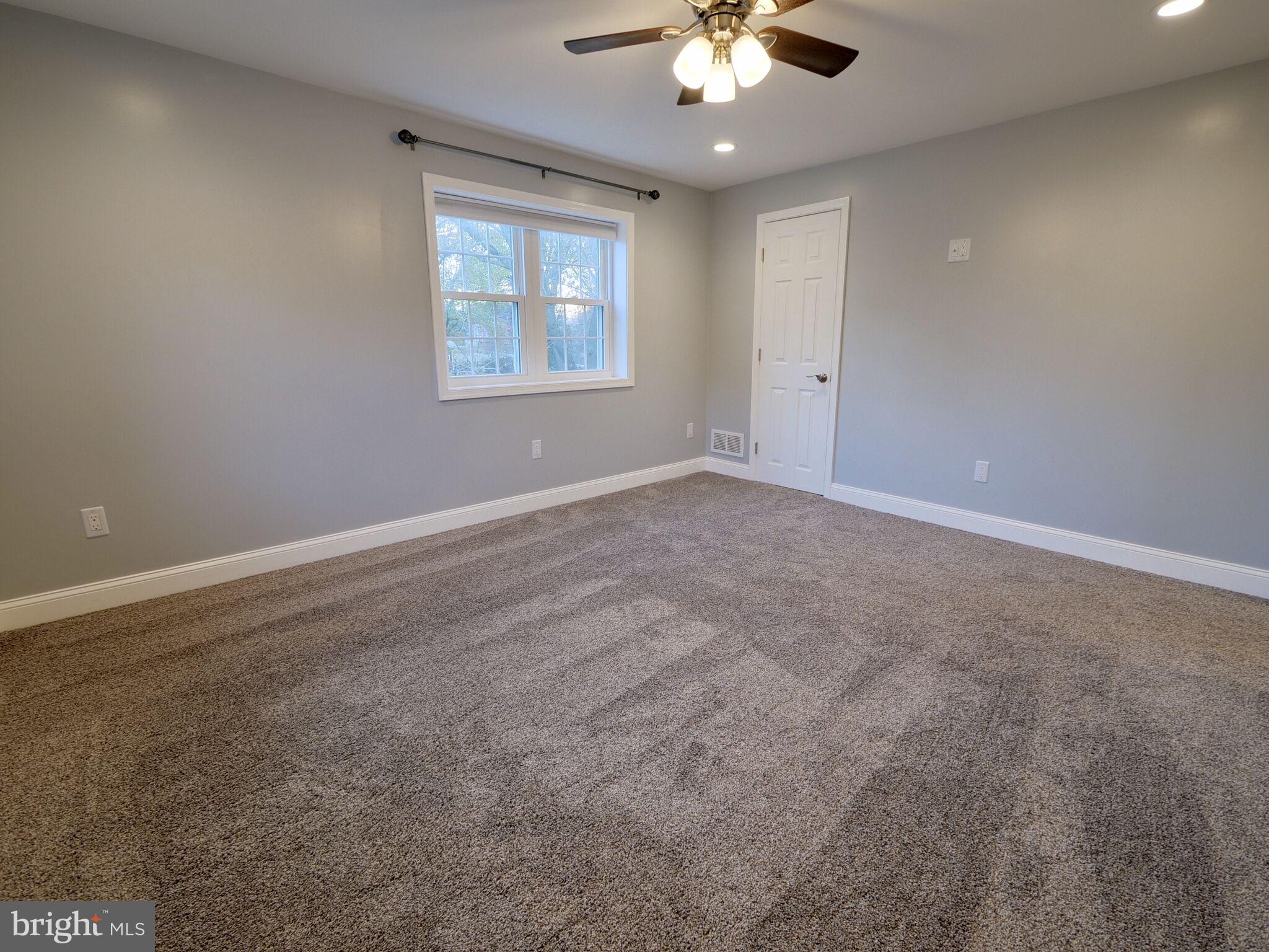 228 Gibbons Road Springfield, PA 19064 - Photo 22 of 36 Master Bedroom