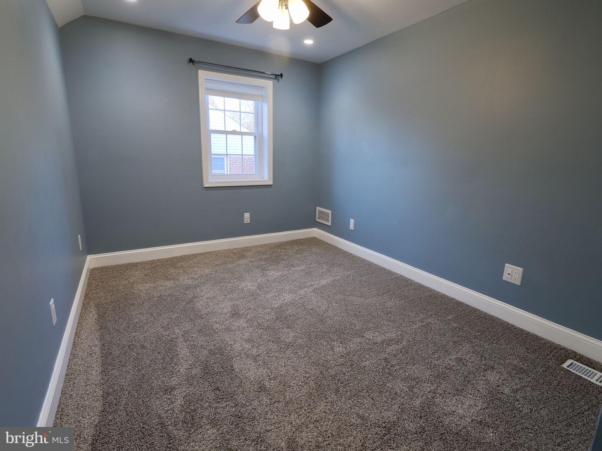 228 Gibbons Road Springfield, PA 19064 - Photo 25 of 36 3rd Bedroom