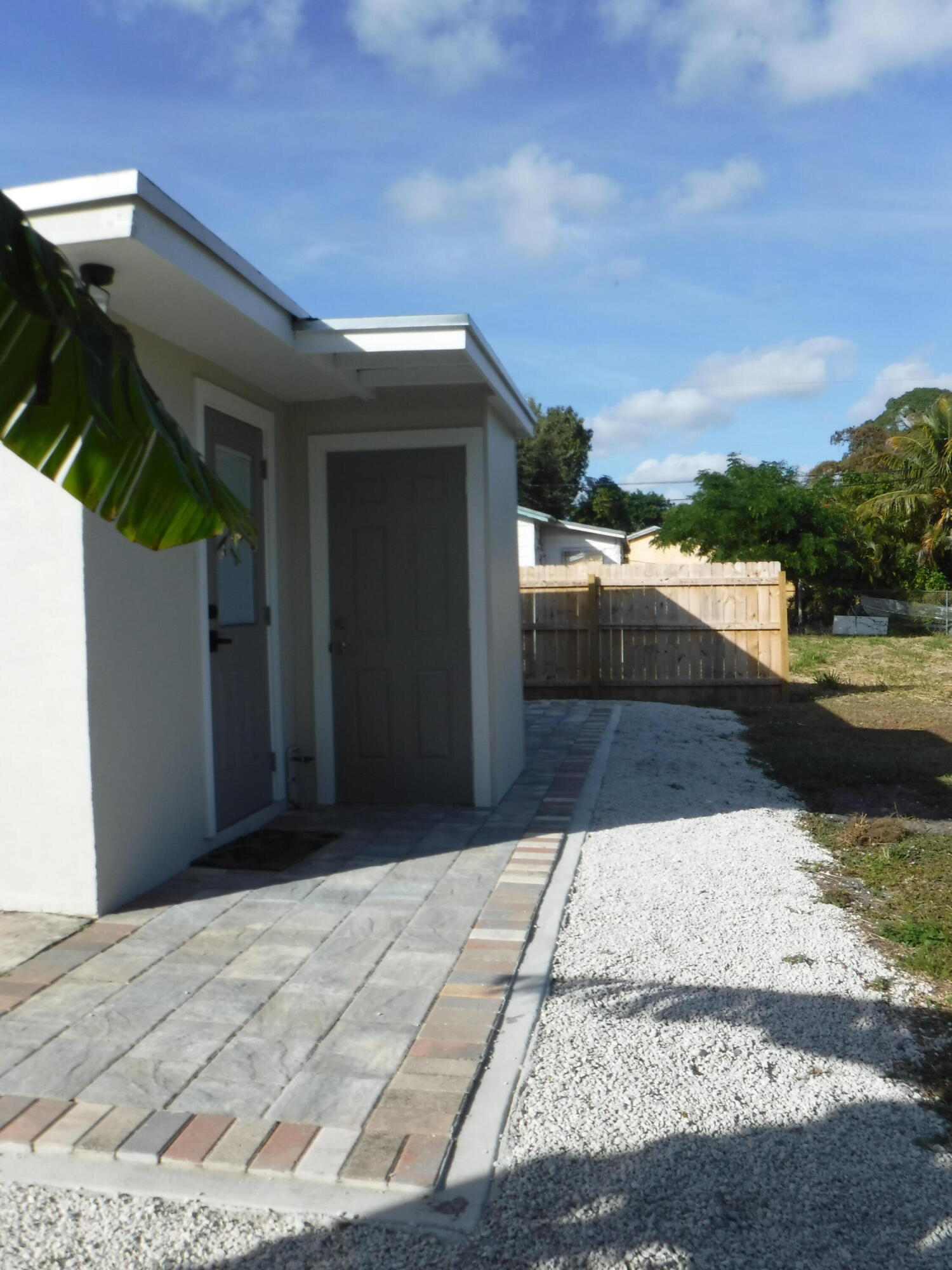1280 Sunset Road West Palm Beach, FL 33406 - Photo 23 of 24 a view of a terrace