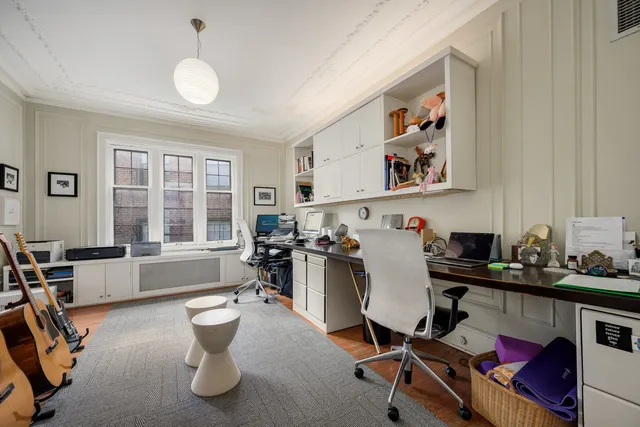 $850,000 | 4224 North Hazel Street, Unit 3, Chicago, IL 60613