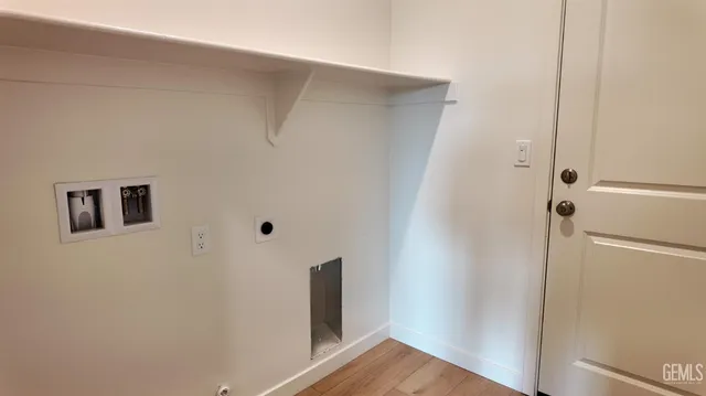 $388,660 | Undisclosed Address, Bakersfield, CA 93307