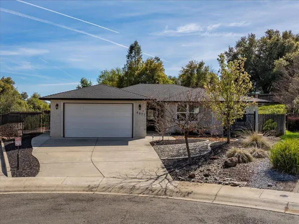 $475,000 | 4877 Squirrel Run Court, Redding, CA 96002