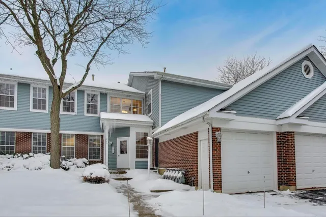 $245,000 | 249 Lynn Drive, Unit 6, Palatine, IL 60067