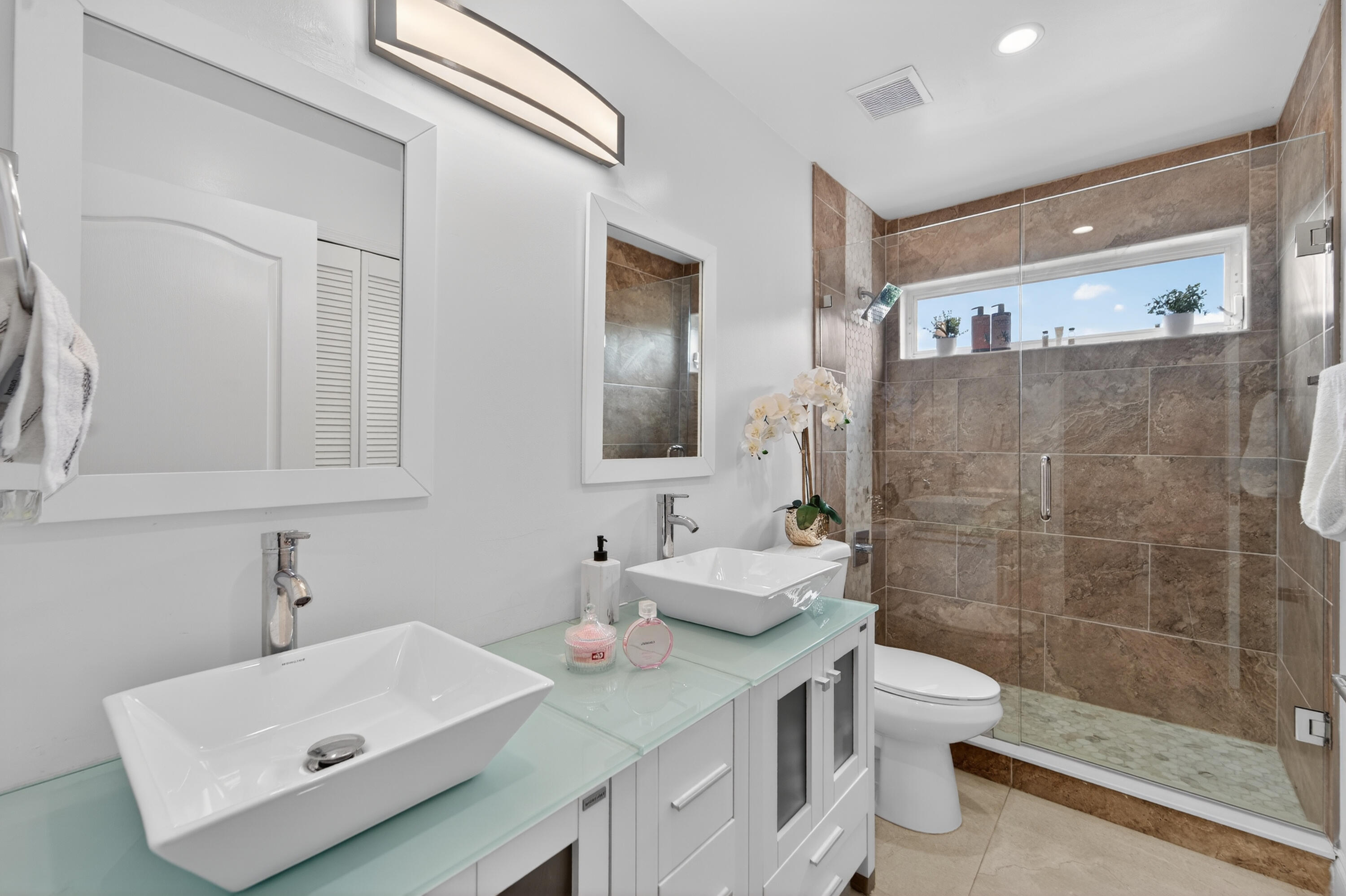 200 Trails End Greenacres, FL 33413 - Photo 12 of 89 Bathroom