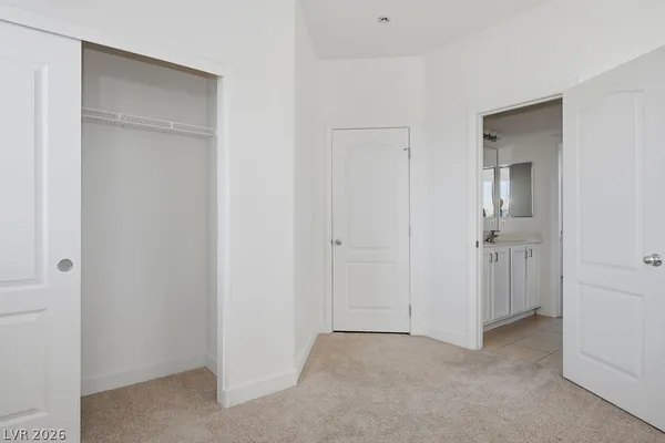$2,695 | 3934 Gaster Avenue, North Las Vegas, NV 89081