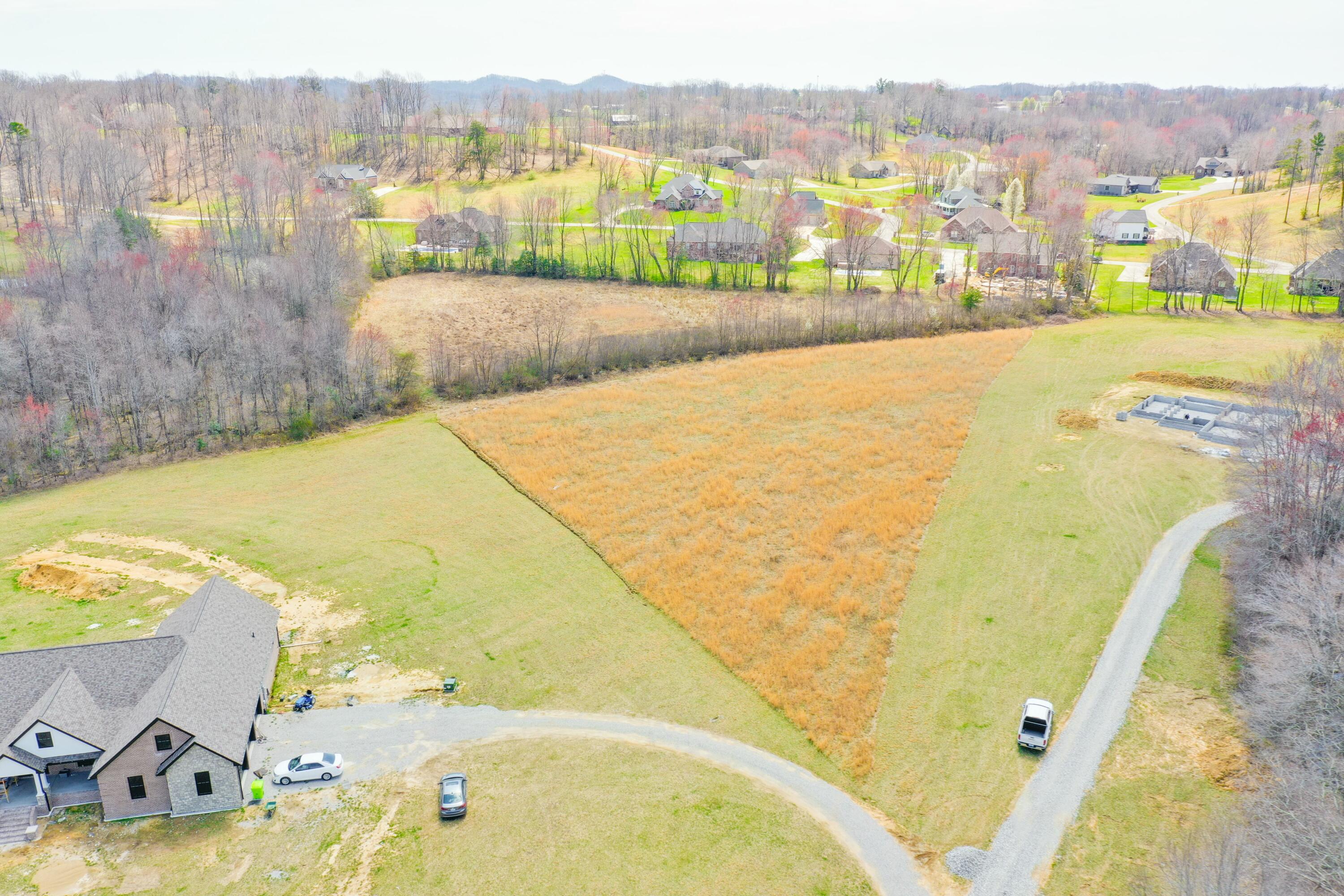 14 Nora Belle Road London, KY 40741 - Photo 3 of 17 tempImagexV6mPd