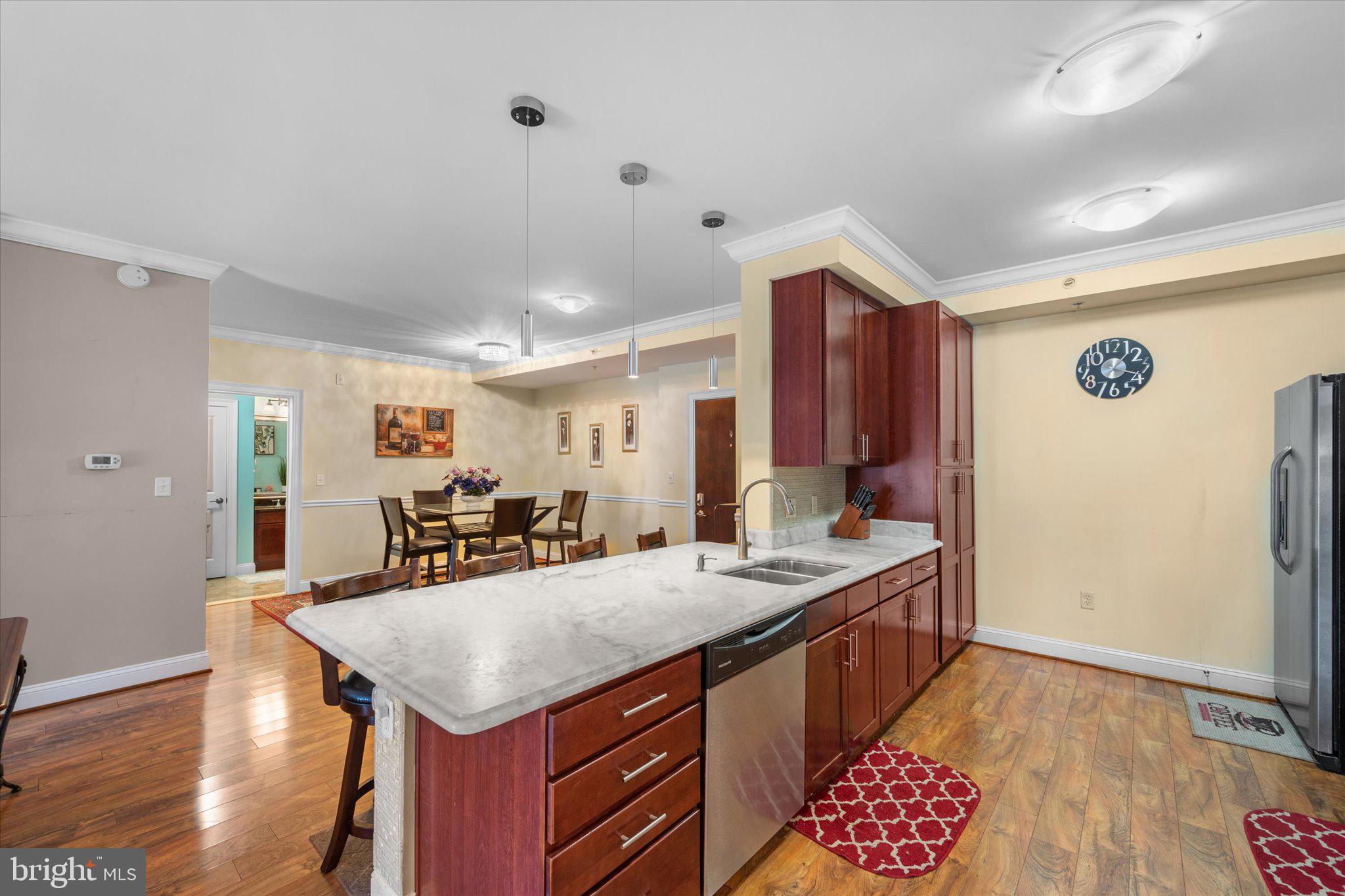 6301 Edsall Road, Unit 112 Alexandria, VA 22312 - Photo 4 of 17