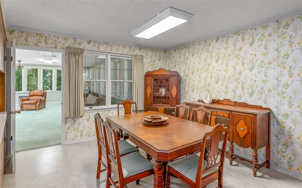 741 Beverly Drive Homer, LA 71040 - Photo 11 of 30 Breakfast Room