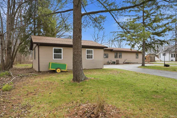 $180,000 | 610 West Spring Street, Bluffton, IN 46714