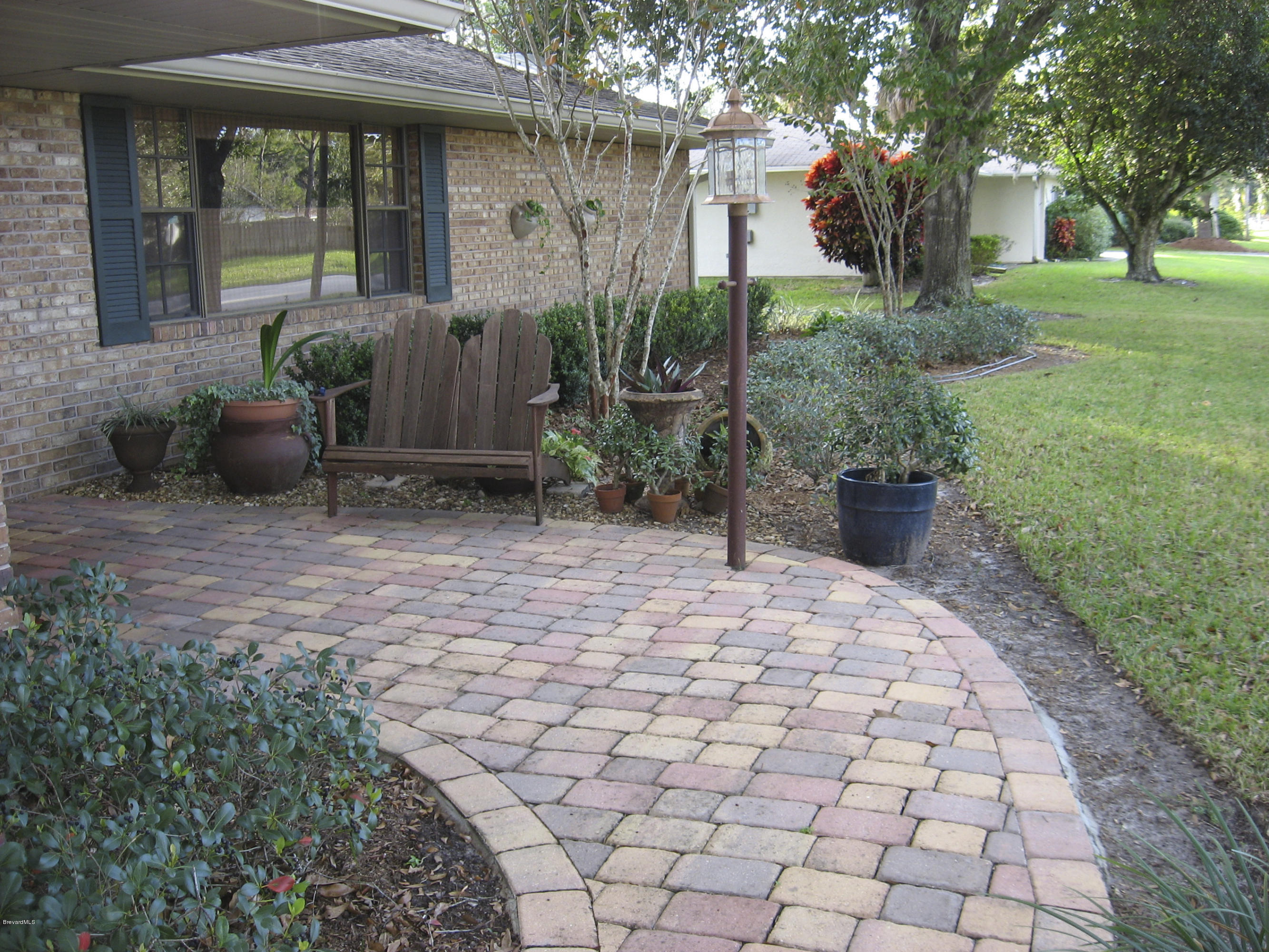 404 Hurst Road Northeast Palm Bay, FL 32907 - Photo 2 of 18 IMG_1644