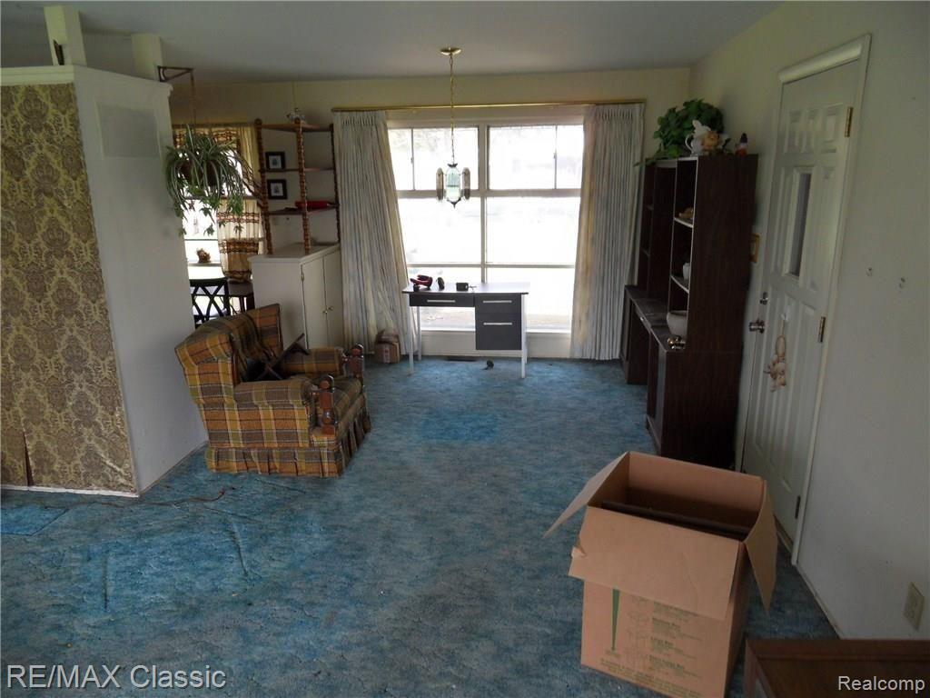 40930 West 10 Mile Road Novi, MI 48375 - Photo 8 of 14 SDC18543.JPG
