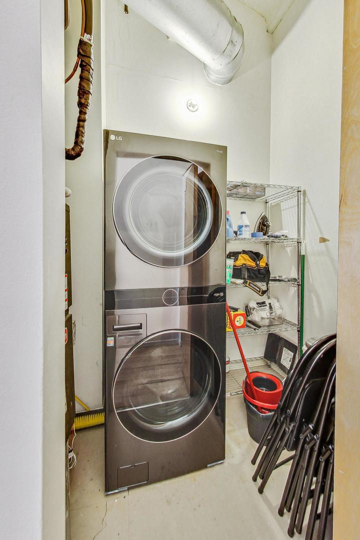 1000 West Washington Boulevard, Unit 401 Chicago, IL 60607 - Photo 18 of 22