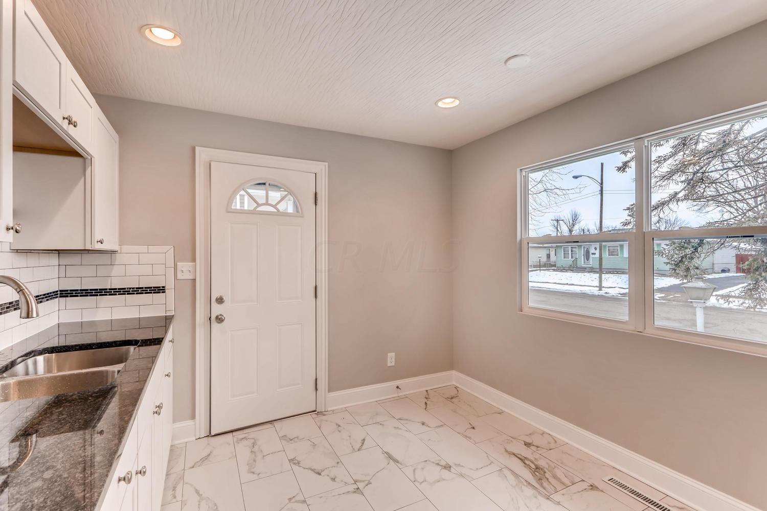 631 Glendora Road Columbus, OH 43207 - Photo 10 of 27 Gallery Image 10