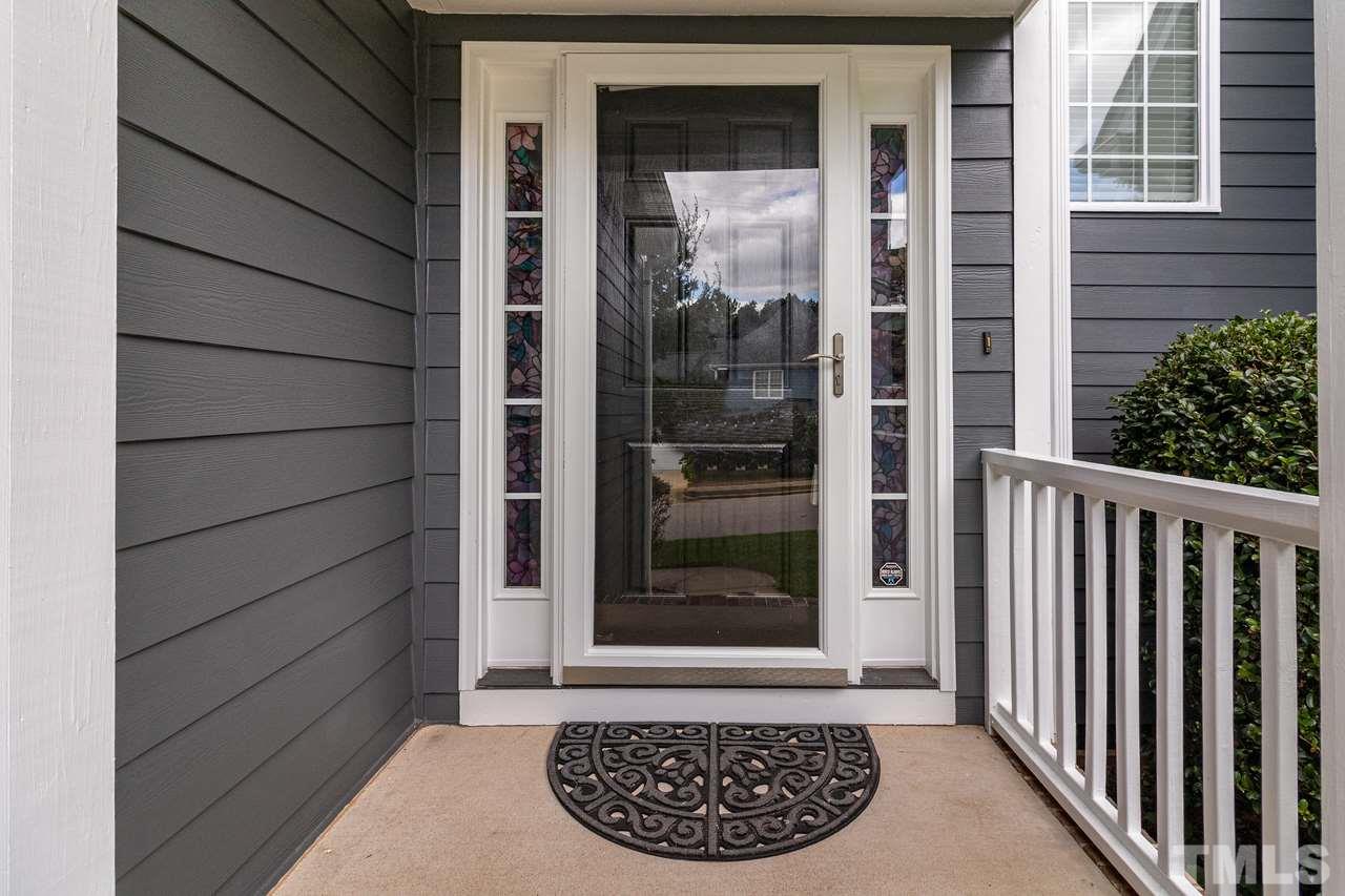 817 Cedar Downs Drive Raleigh, NC 27607 - Photo 3 of 30