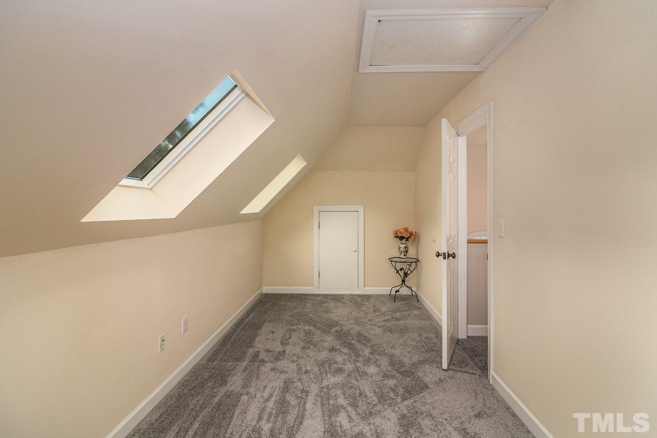 817 Cedar Downs Drive Raleigh, NC 27607 - Photo 27 of 30