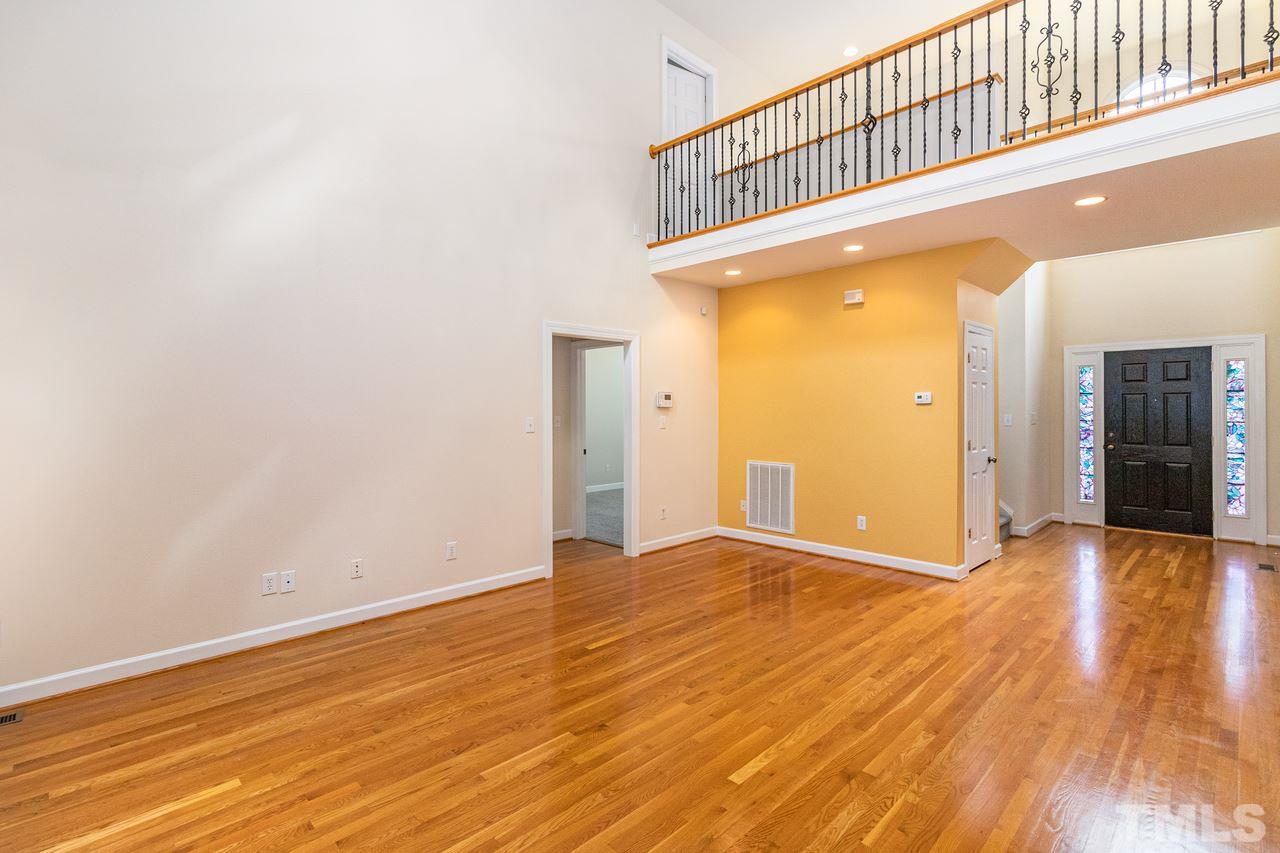 817 Cedar Downs Drive Raleigh, NC 27607 - Photo 4 of 30