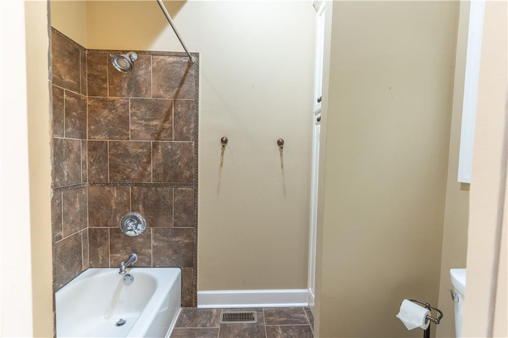 1631 Red Cedar Road Commerce, GA 30530 - Photo 16 of 44 Gallery Image 16