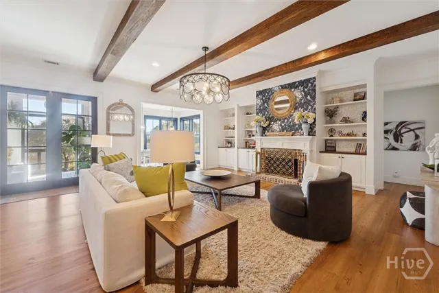 $1,800,000 | 210 John Wesley Way, Savannah, GA 31404